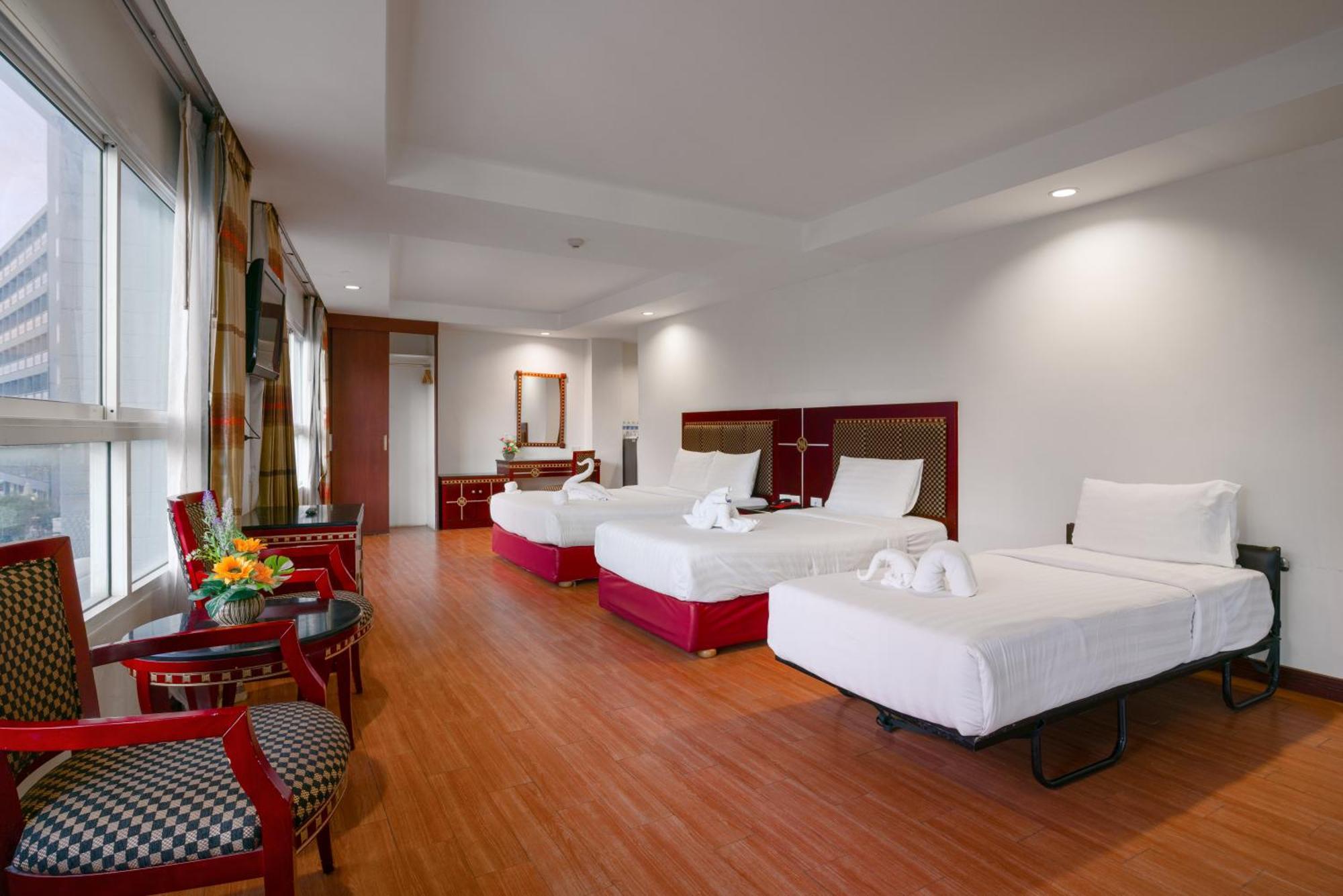 Jomtien Hisotel Rom bilde