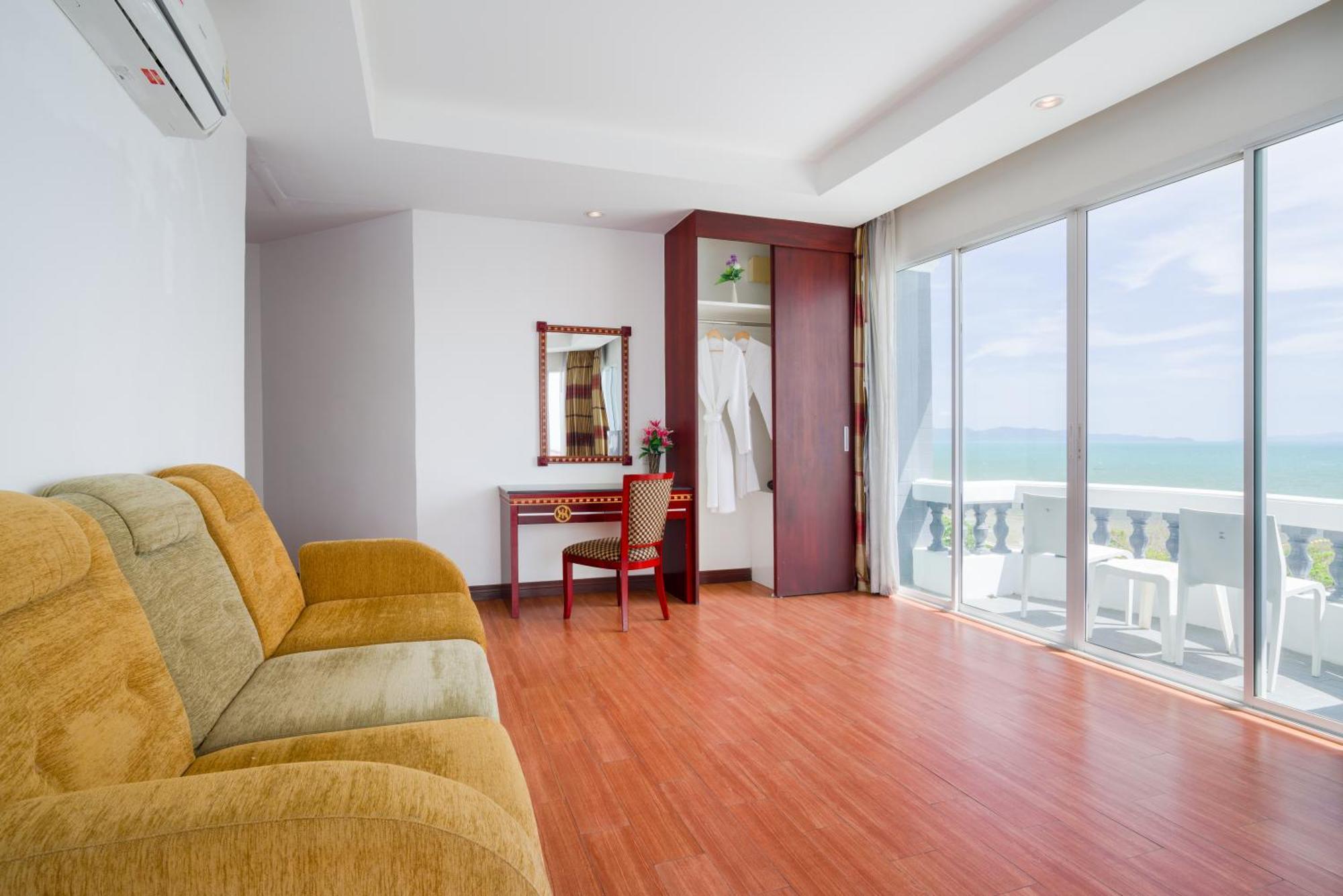 Jomtien Hisotel Rom bilde